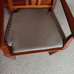 Kožený sedák na židli